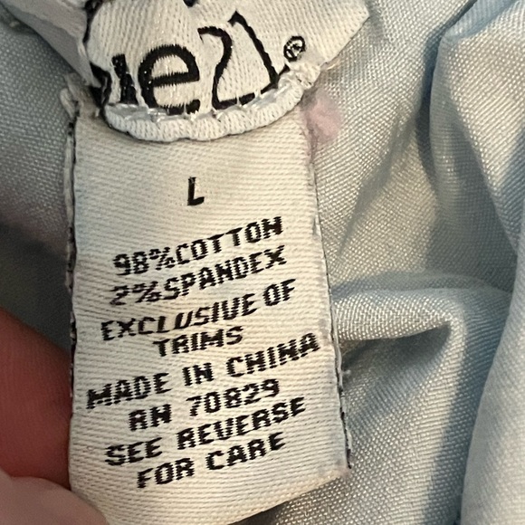 Denim skirt with shorts built in - Picture 3 of 7